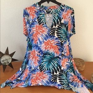 Jennifer Lopez shark bite top.